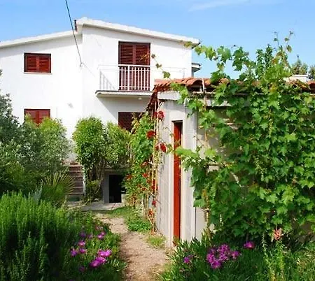 In Nevidane With Sea View, Balcony, Air Conditioning, Wifi 4663-3 *