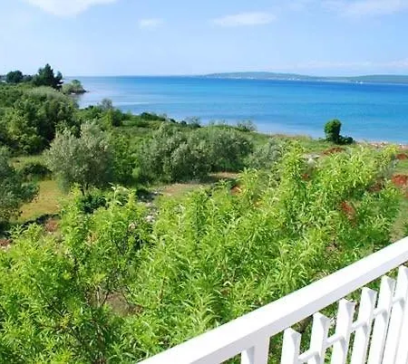 In Nevidane With Sea View, Balcony, Air Conditioning, Wifi 4663-3 Apartment Murter